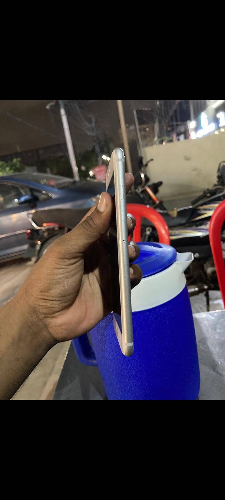 Apple iPhone 7 Plus 3