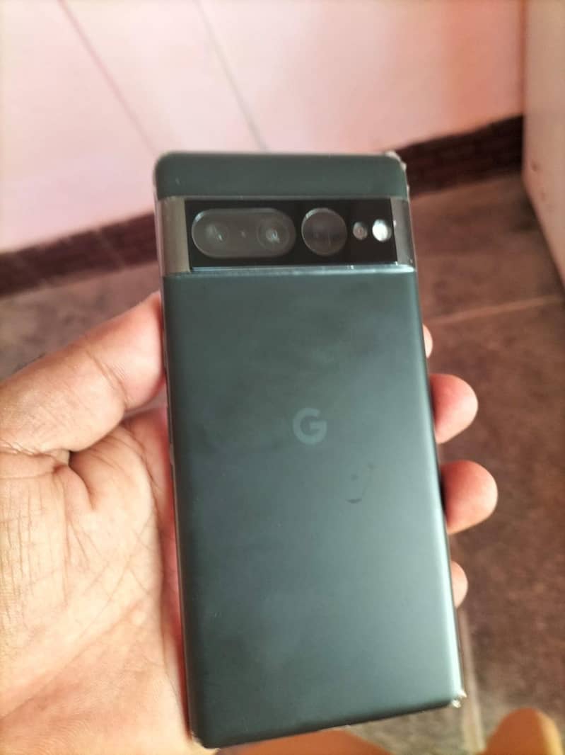 Google Pixel 7 Pro 0