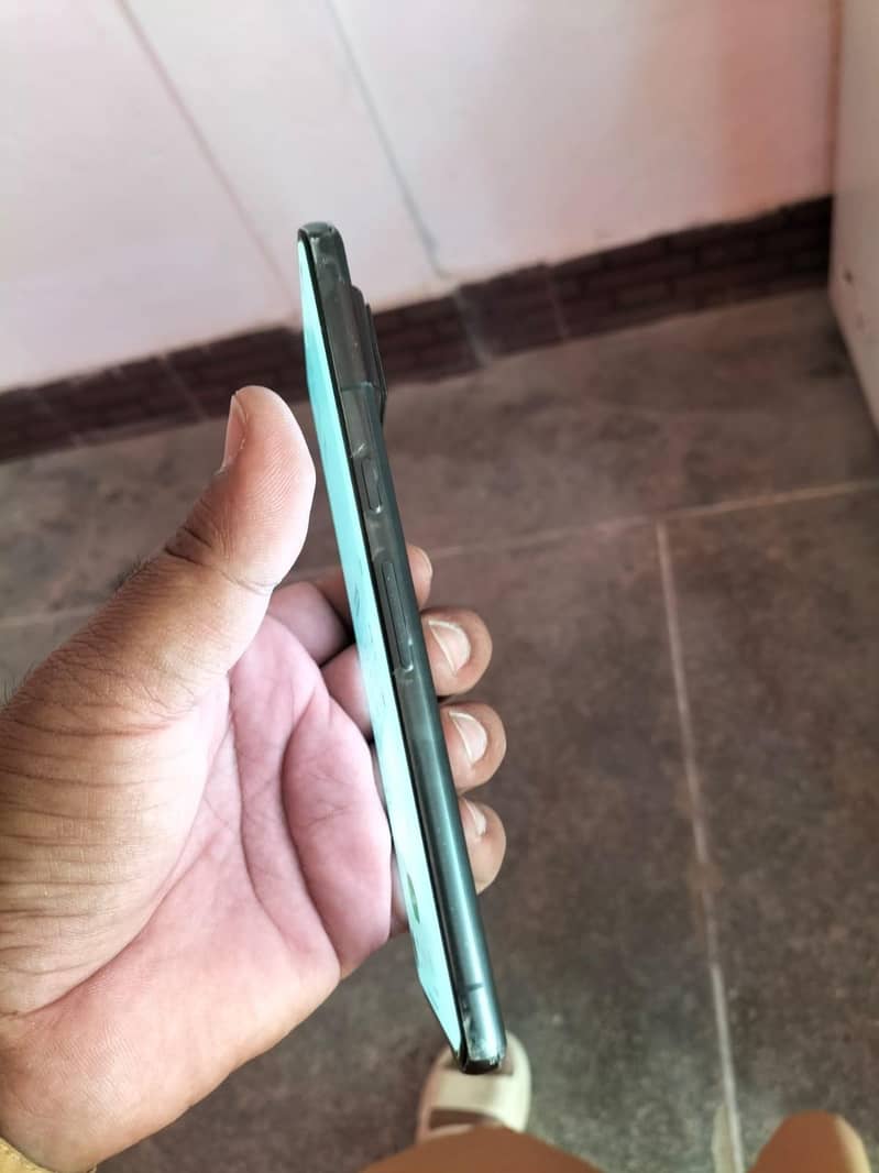 Google Pixel 7 Pro 6