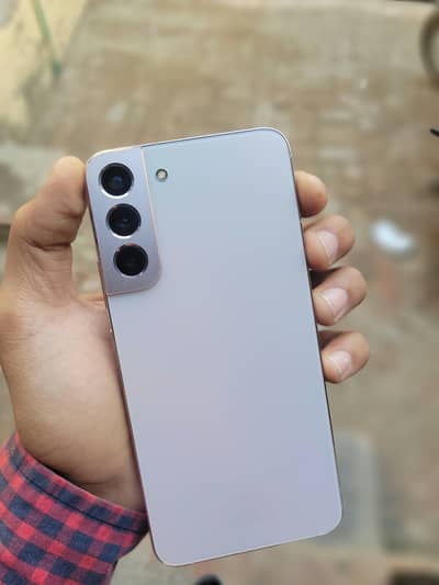 Samsung Mobile S22 Plus 256 exchange possible