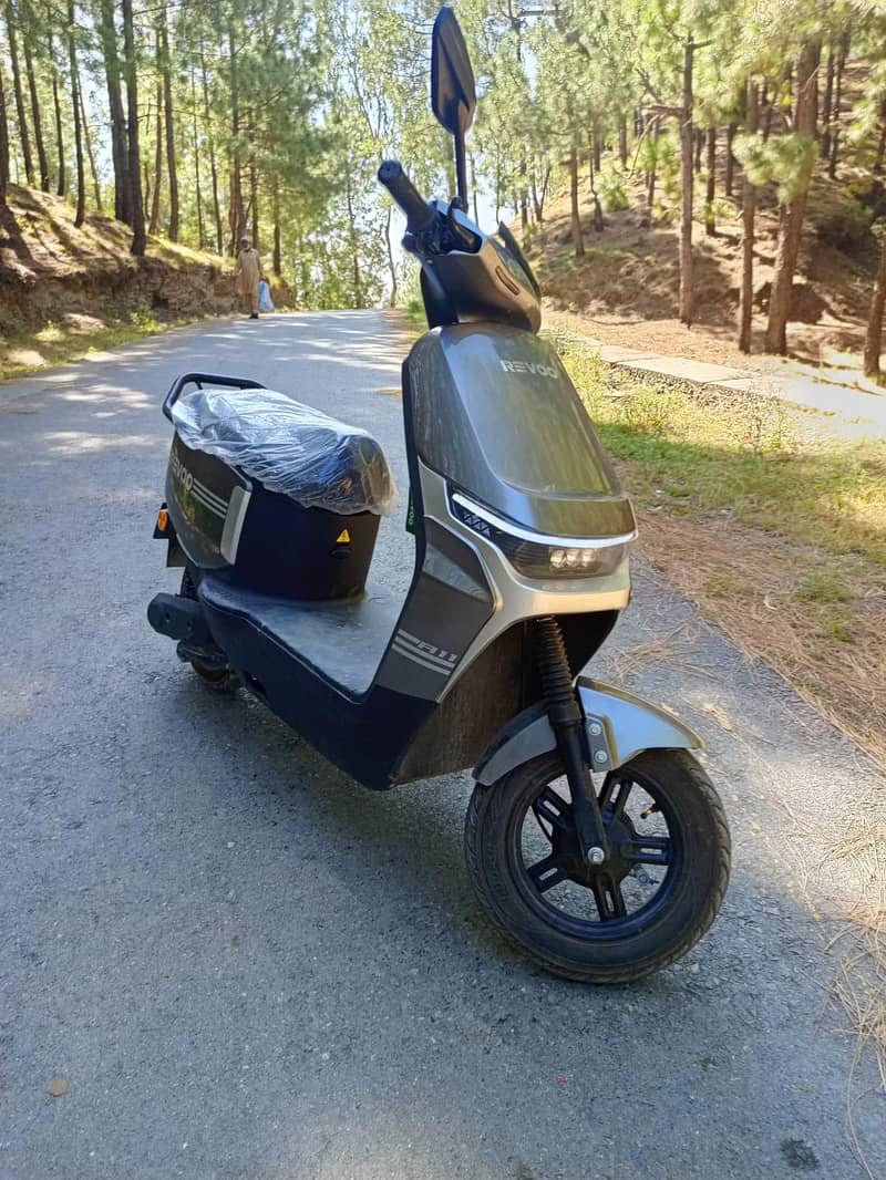 Revoo A11 5