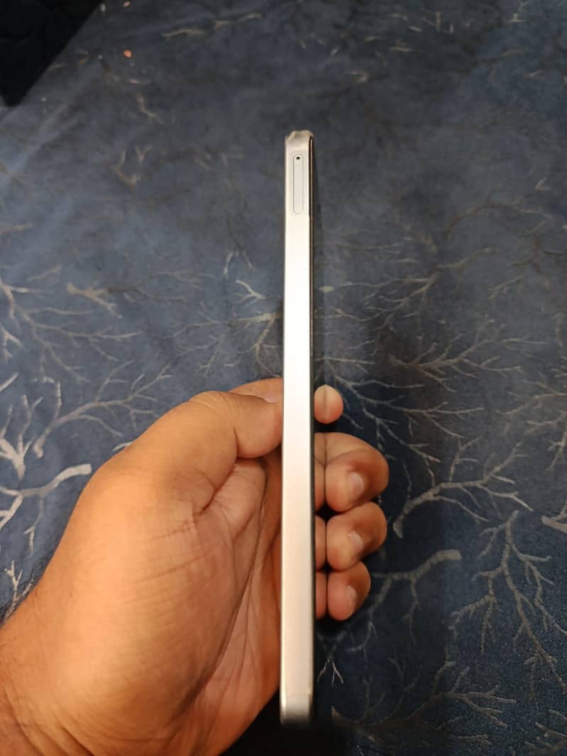 Samsung A17 0
