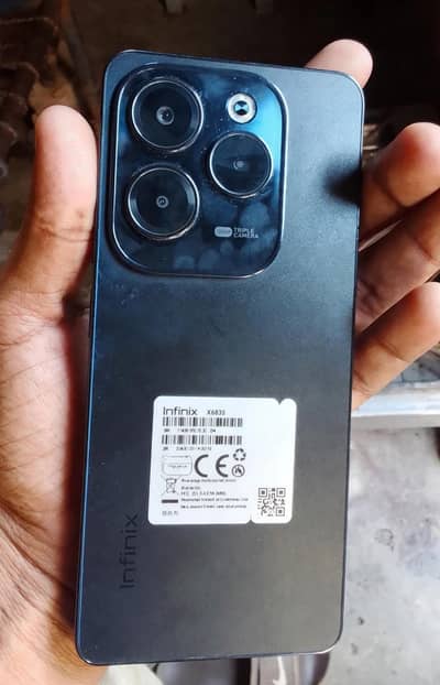 Infinix Hot 40