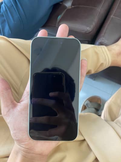 Apple iPhone 15