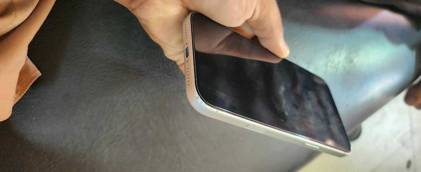 Apple iPhone 17 Pro Max 2