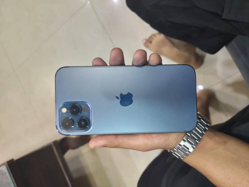 Apple iPhone 12 Pro Max 0