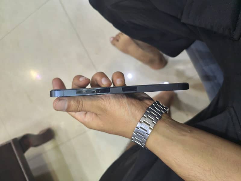 Apple iPhone 12 Pro Max 6