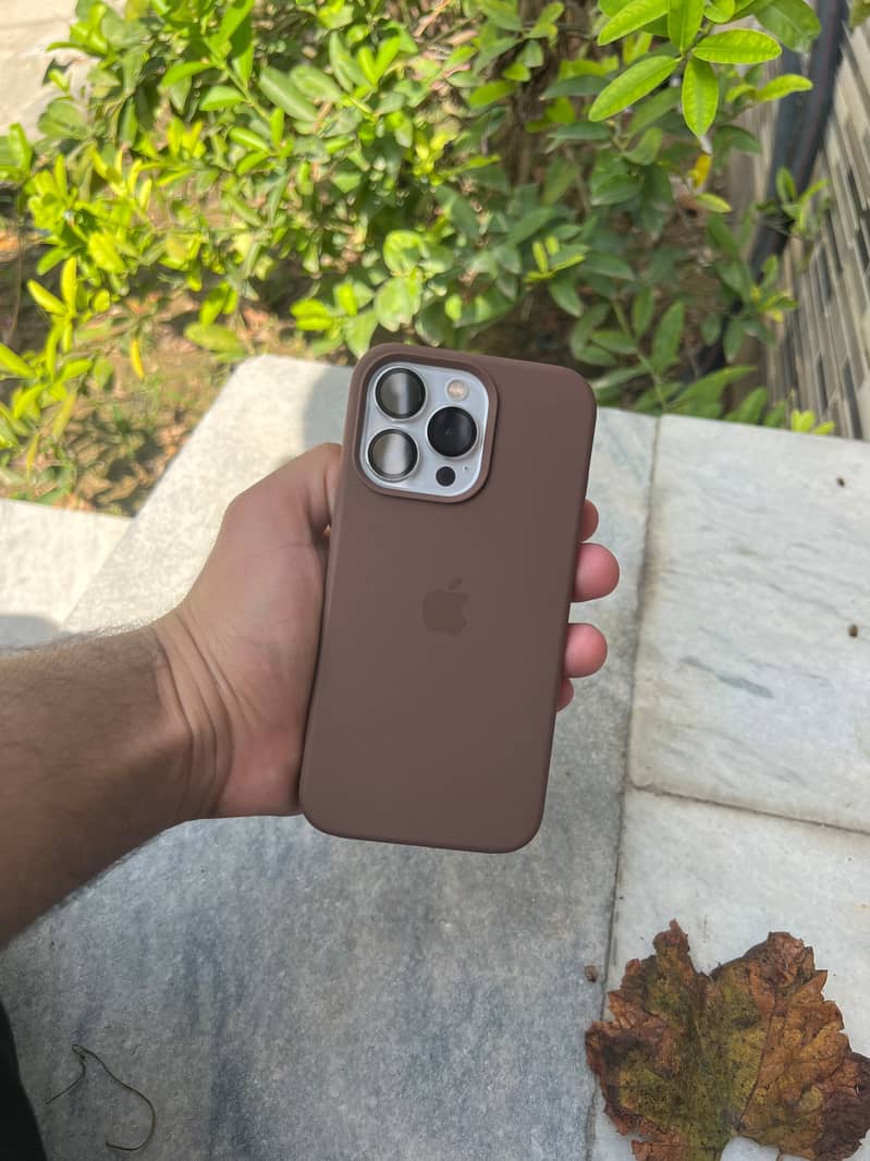 Apple iPhone 13 Pro 3