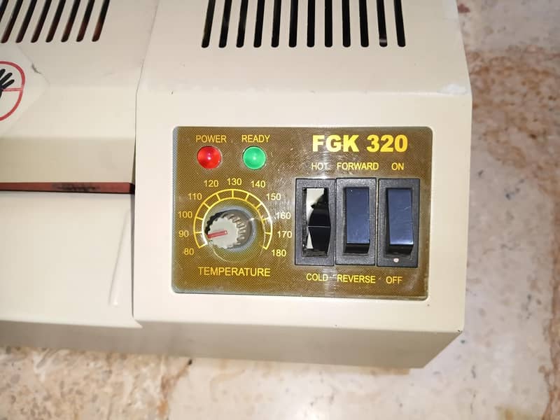 Laminating Machine 2
