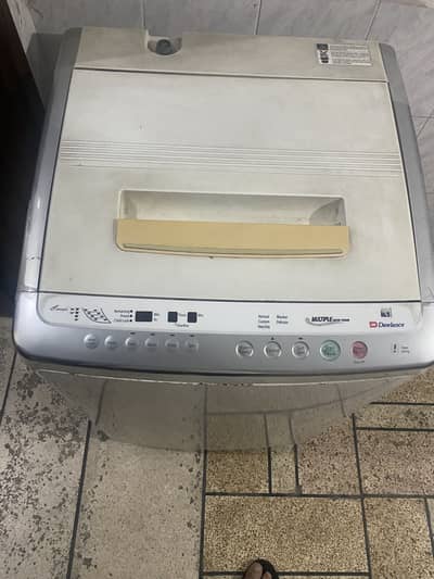 Dawlance automatic machine