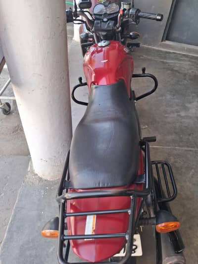 suzuki GR 150