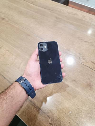 Apple iPhone 12