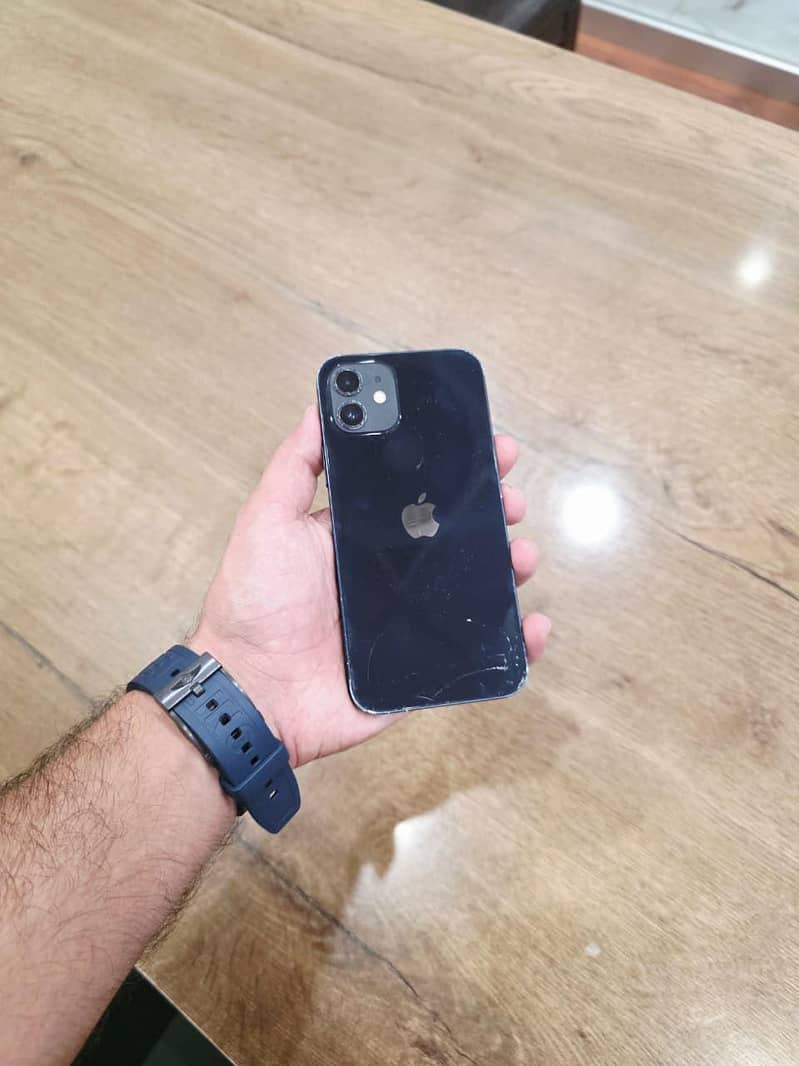 Apple iPhone 12 0