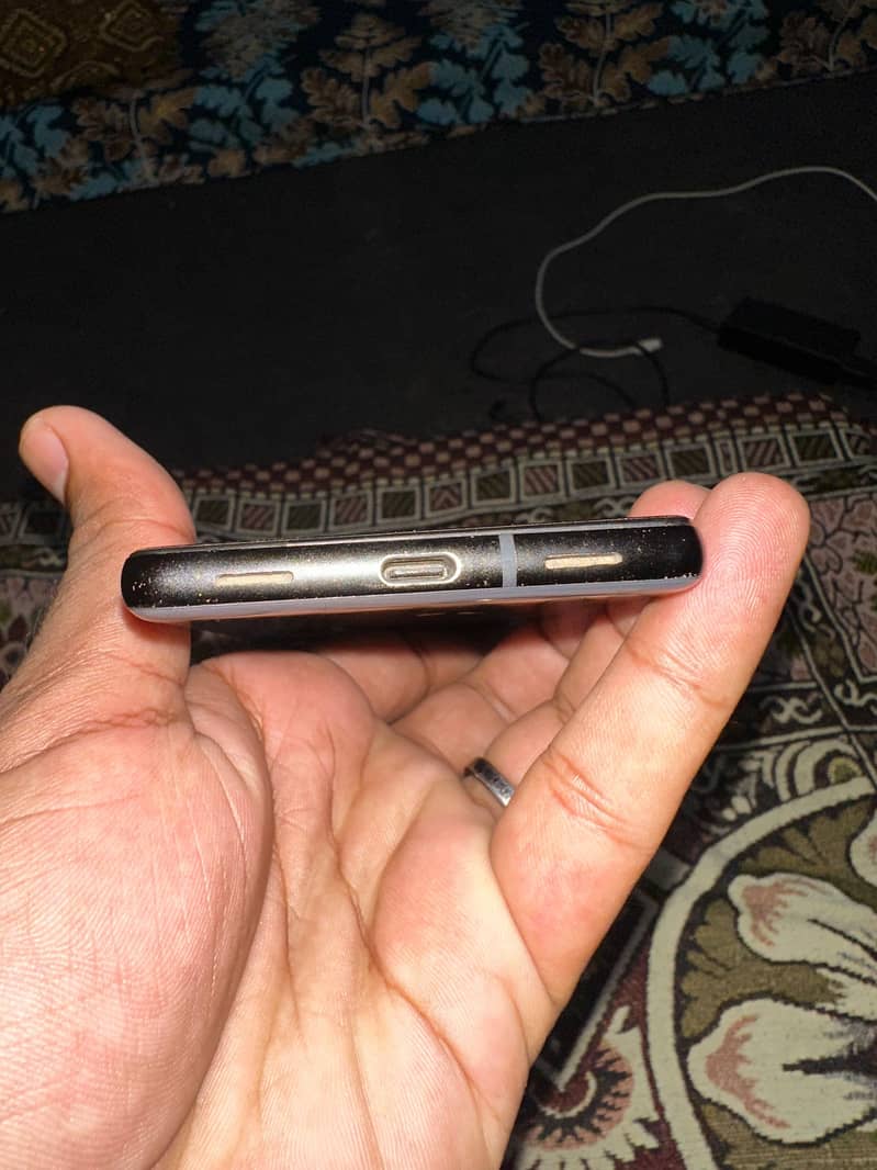 Google Pixel 6a 1