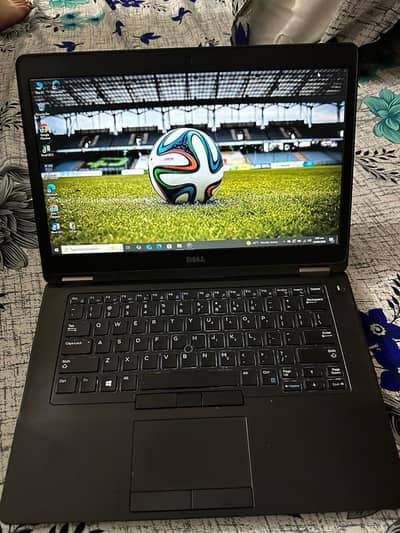 dell core i5 6th generation 8/256gb lap top