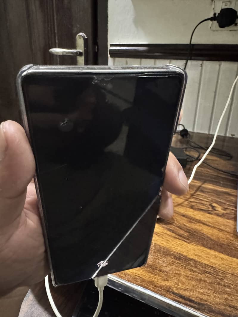 Infinix Note 40 5
