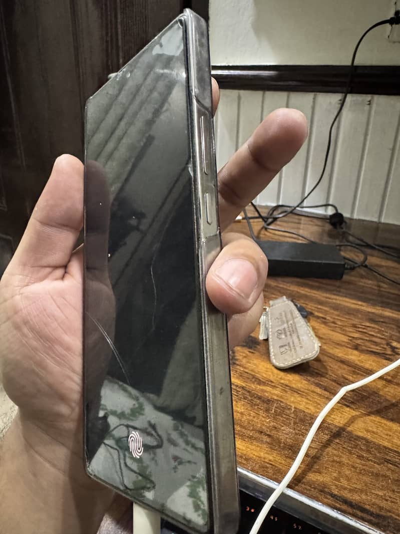 Infinix Note 40 8