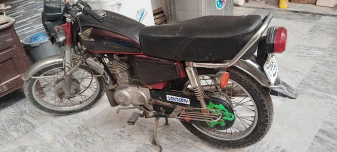Honda cg 125 for sale complete document