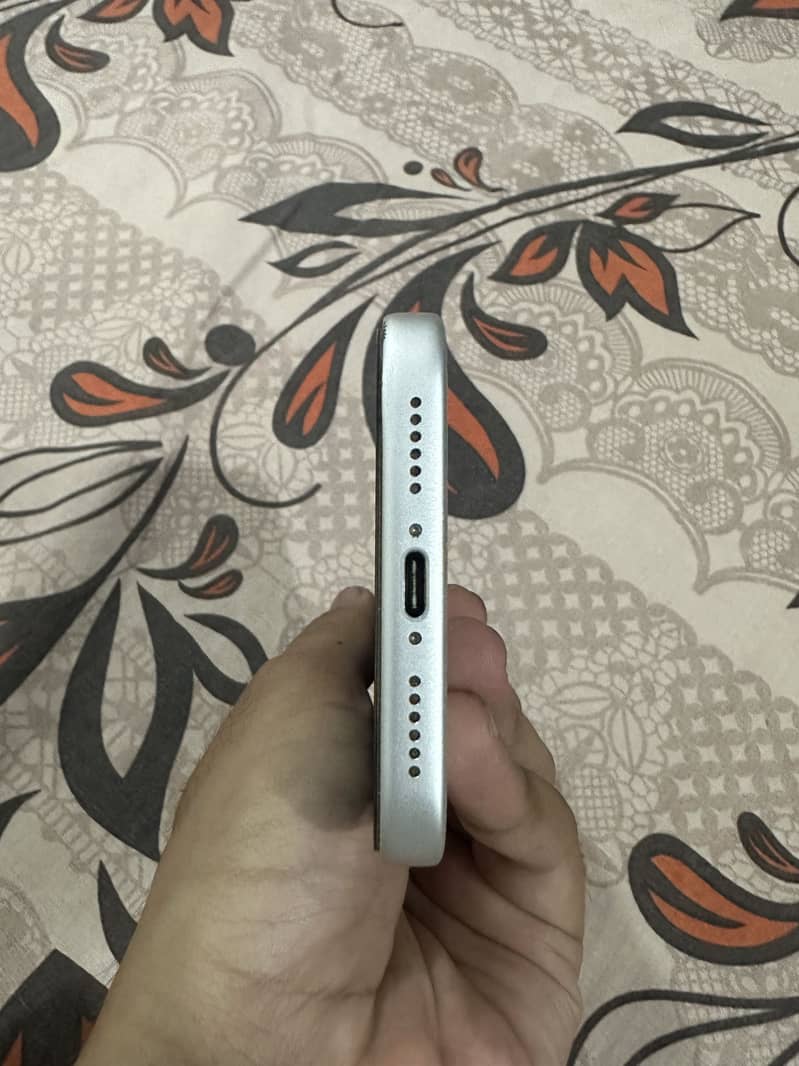 Apple iPhone 17 Pro Max 6