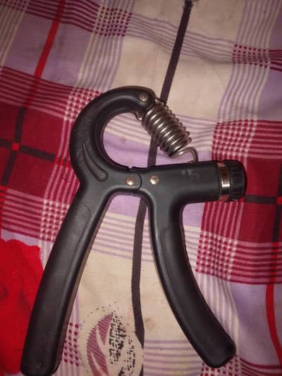 Hand griper
