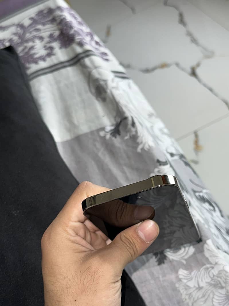 Apple iPhone 14 Pro 5
