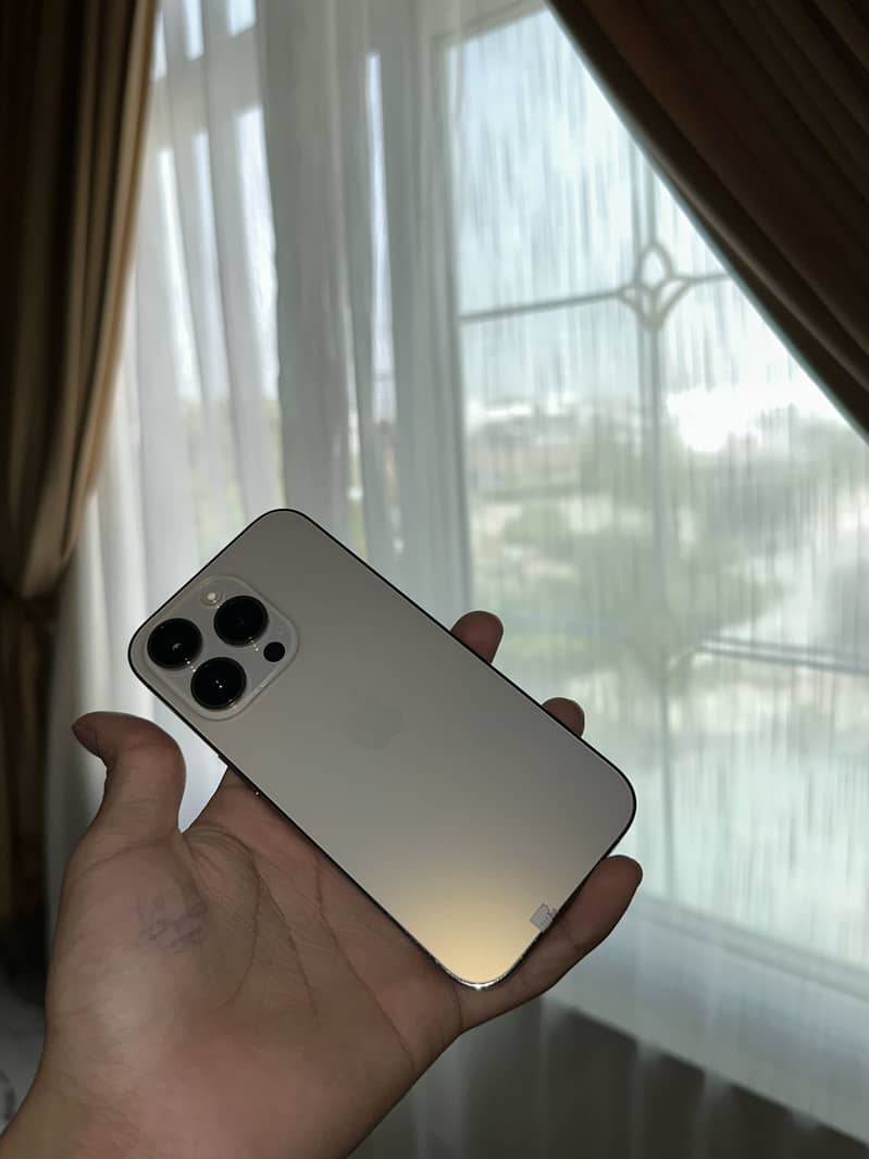 Apple iPhone 14 Pro 6