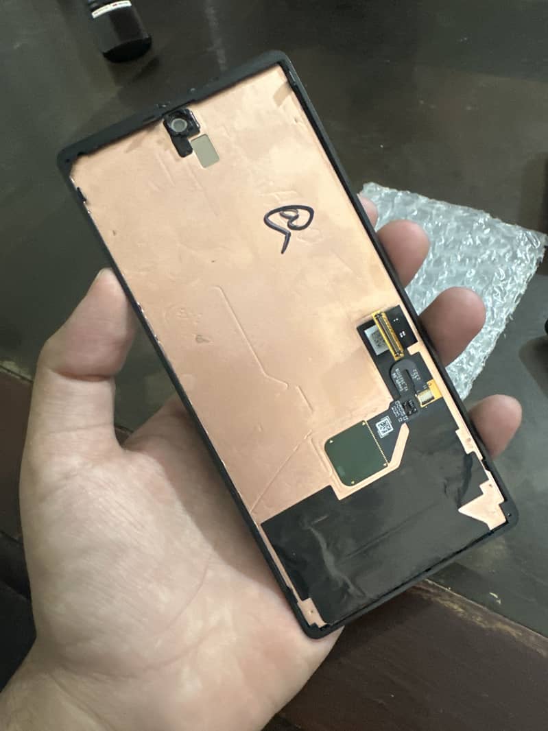 Google Pixel 6 original pull out panel 1