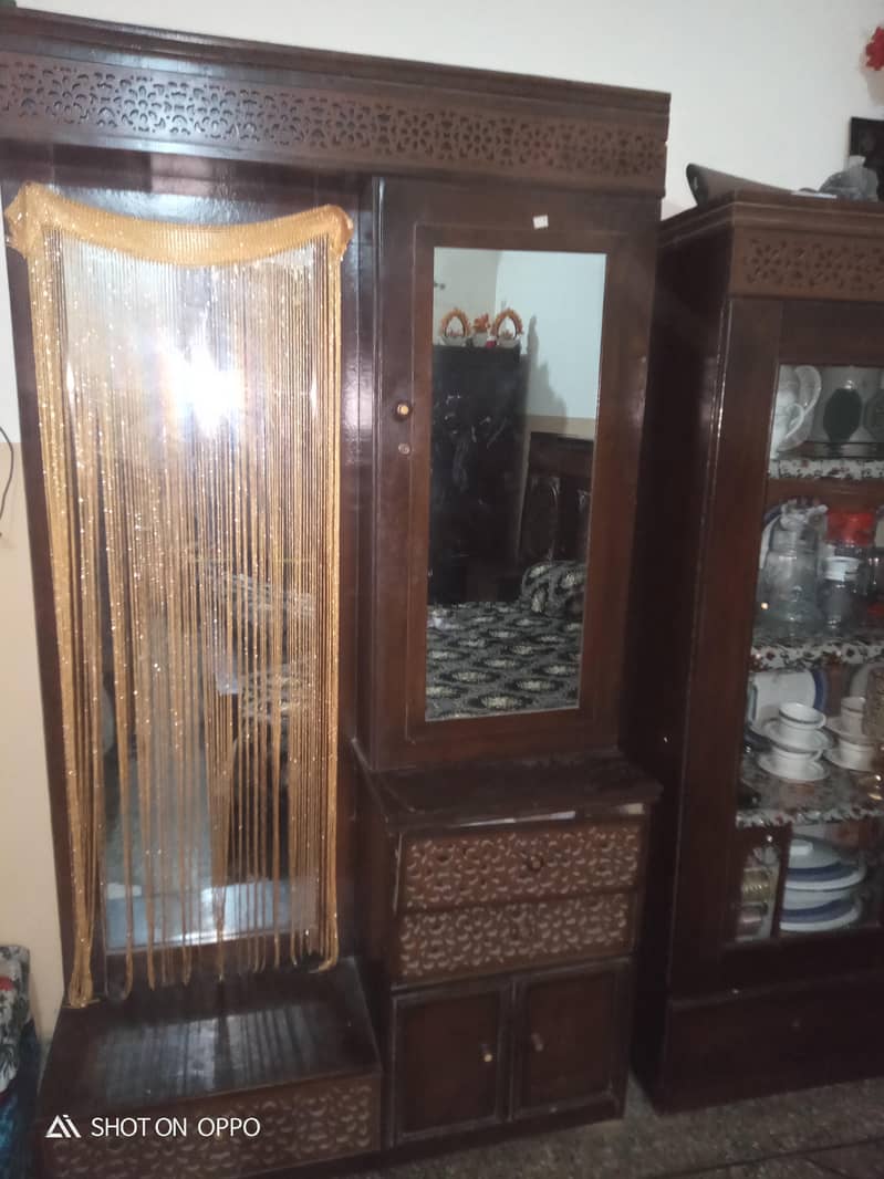dressing table 0
