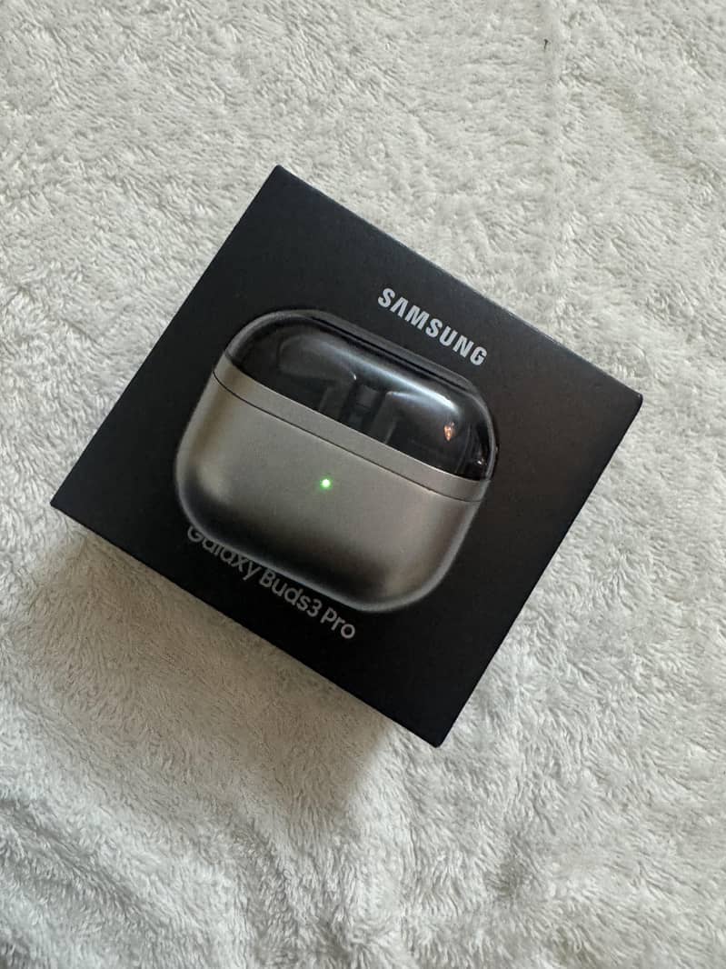 GALAXY BUDS3 PRO 1