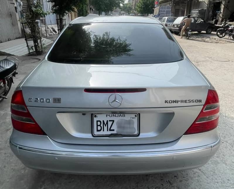 Mercedes E Class 2007 1