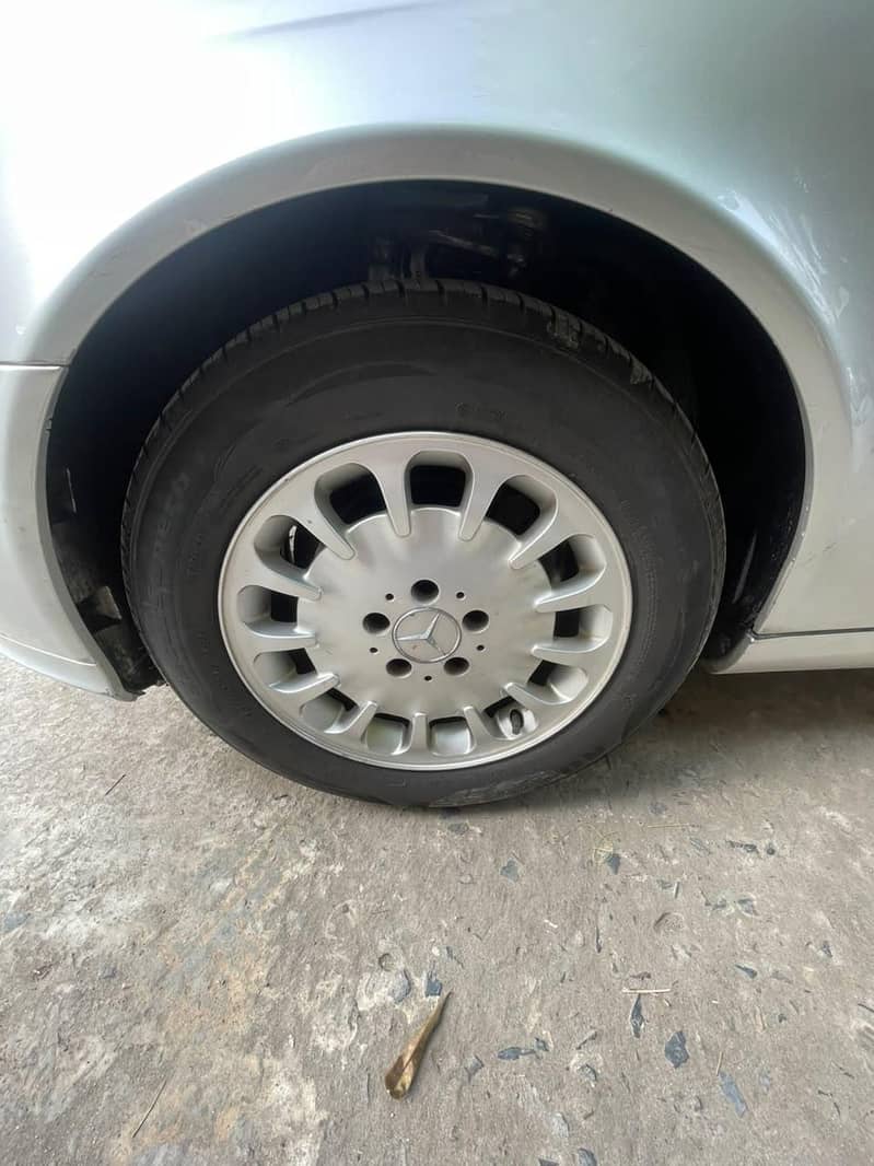 Mercedes E Class 2007 19