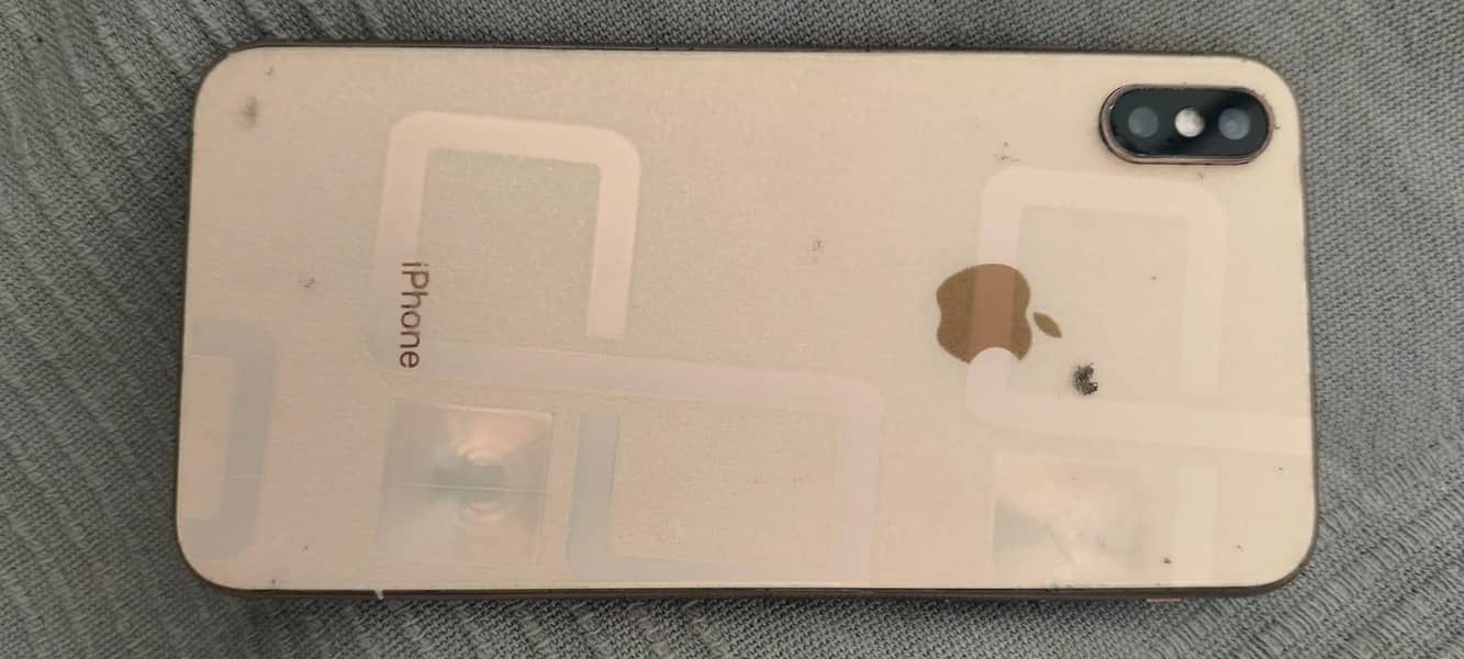 Apple iPhone XS Max 7