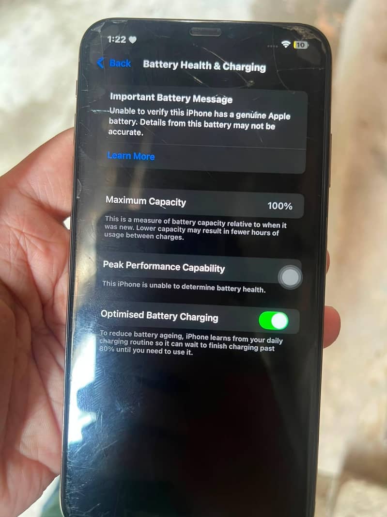 Apple iPhone XS Max 3