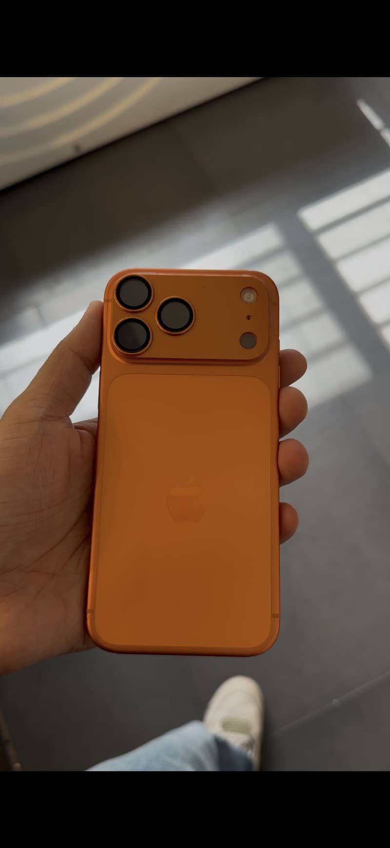 Apple iPhone 17 Pro Max 0