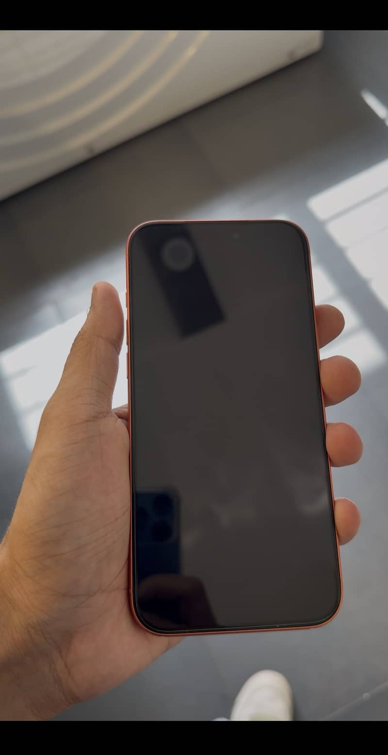 Apple iPhone 17 Pro Max 6