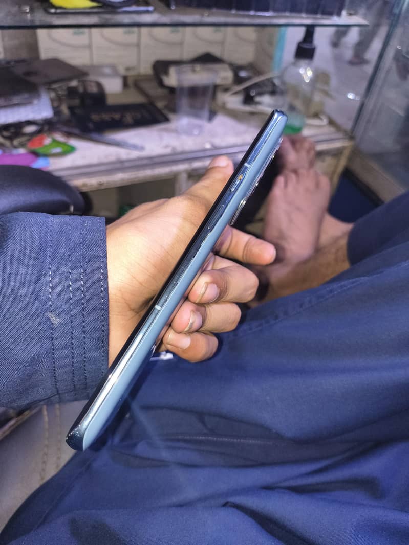 one plus 9 pro 4