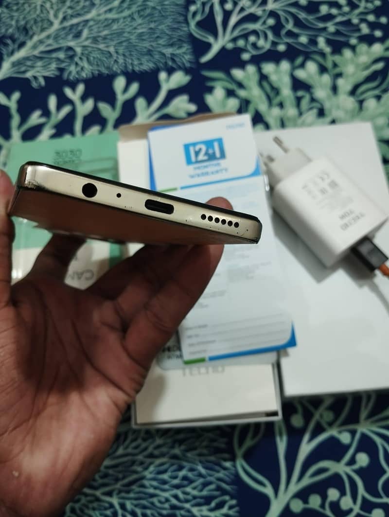 Tecno CAMON 30 4