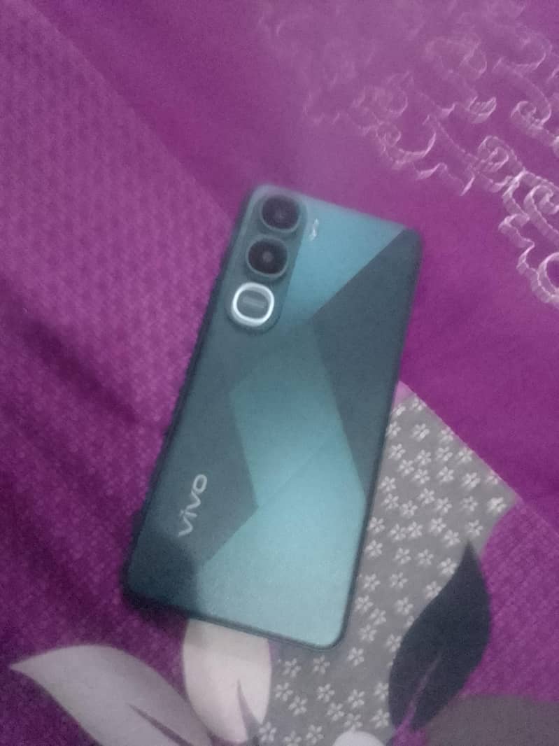 Vivo V21d 0