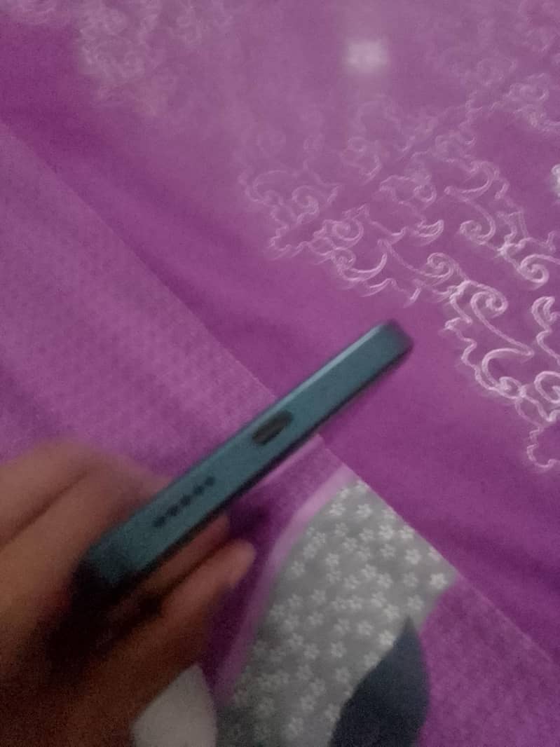 Vivo V21d 1