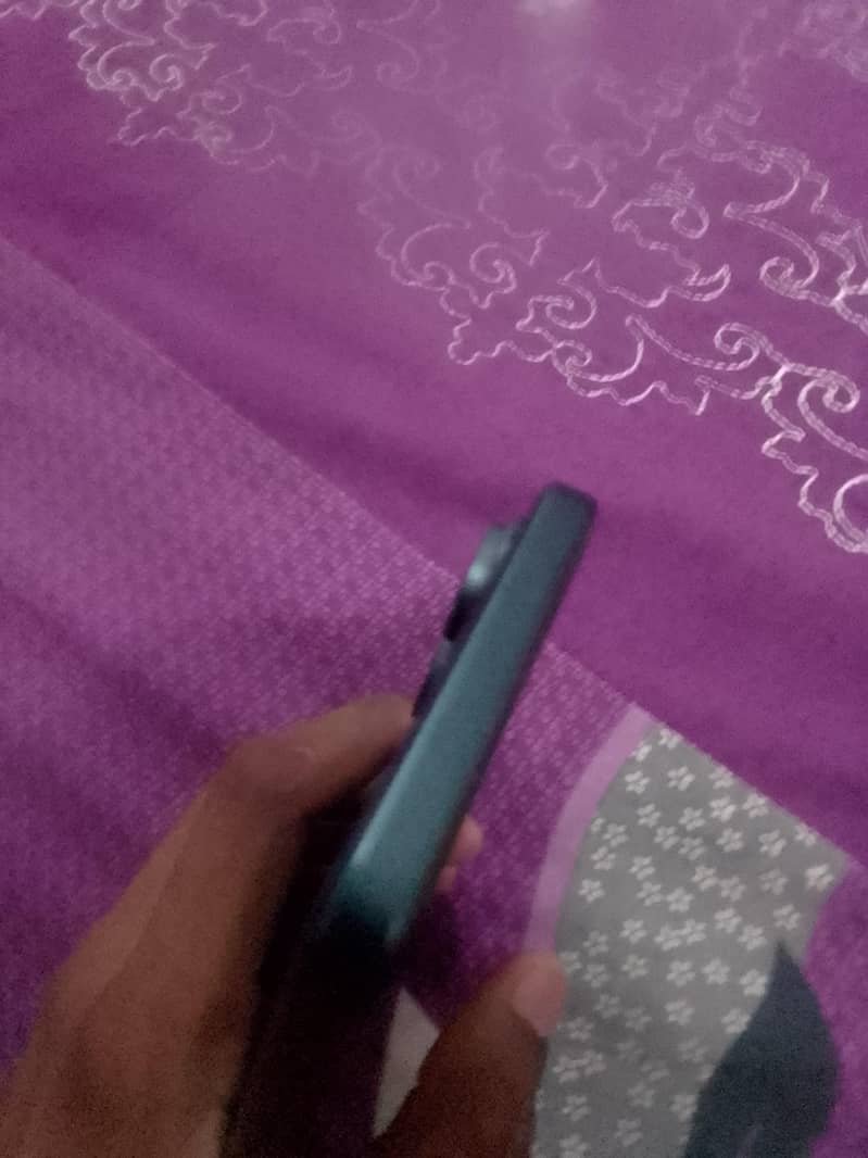 Vivo V21d 3