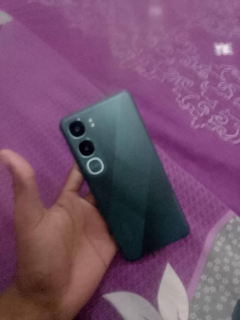 Vivo V21d 6