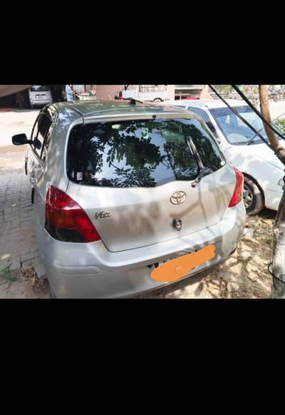 Toyota Vitz 2013