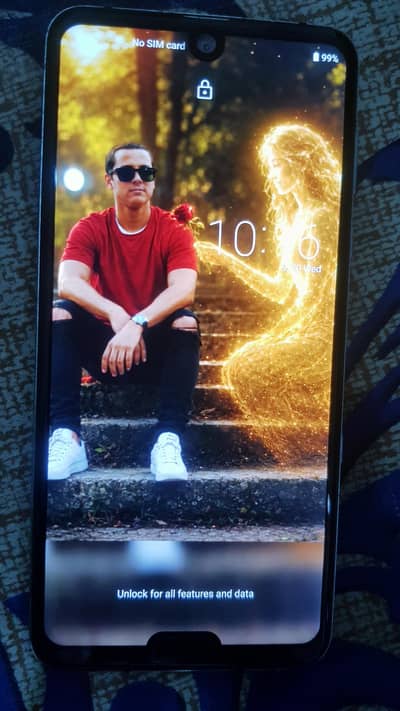 Sharp Aquos R3 6/128