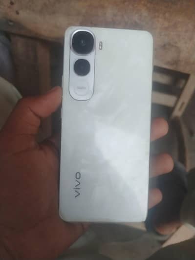 Vivo Y400