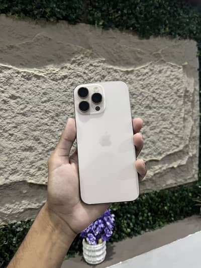 iPhone 16 Pro Max fu