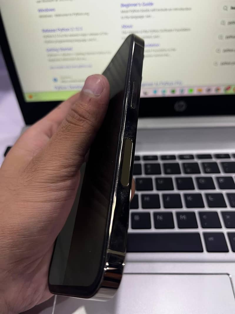 Apple iPhone 14 Pro PTA official approved 10