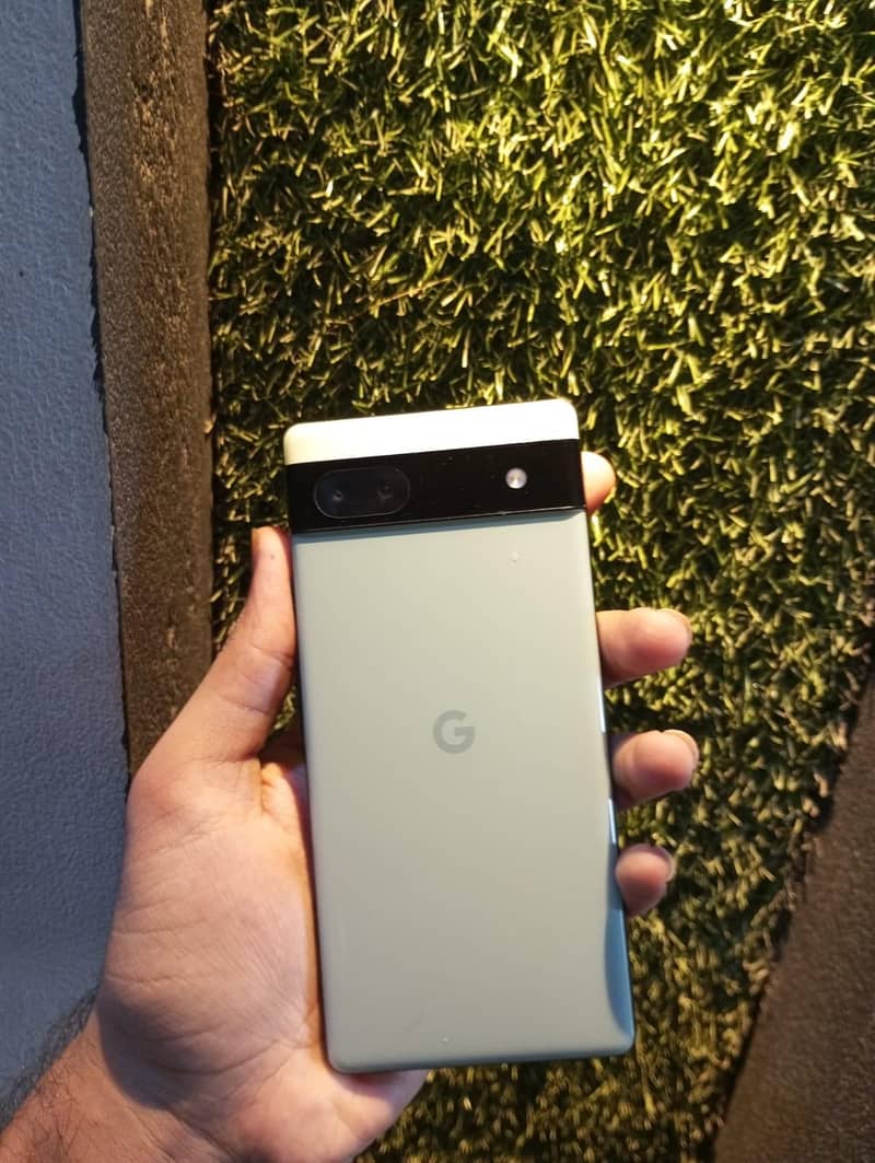Google Pixel 6a 1