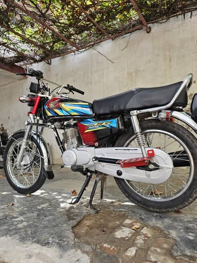 Honda CG 125 2017 Model | Fresh Condition | New Tubeless Tyres