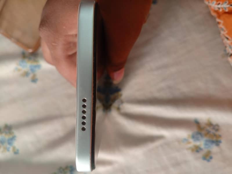 Tecno SPARK 30C 3
