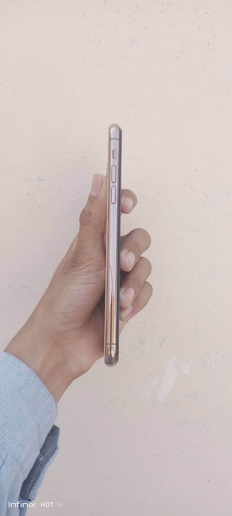 Apple iPhone 11 Pro Max 3